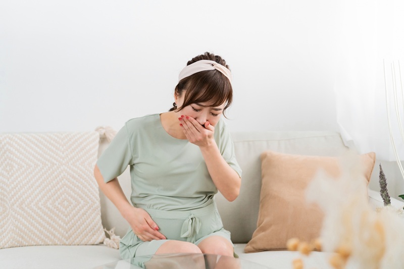 悪阻や貧血、倦怠感がある時期は運動を避ける