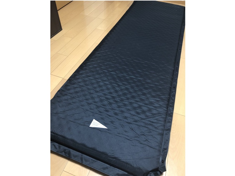 セルフインフレータブルマット